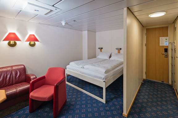 Ship accomodation